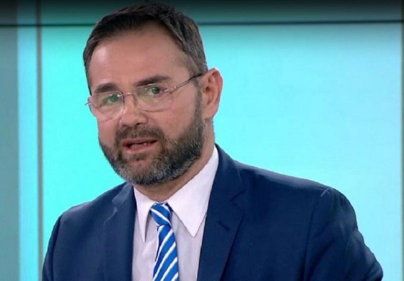 Μπαλάσκας για ΟΠΠΙ: Θα γίνεται χρήση βίας και για αφισοκολλήσεις (vid)