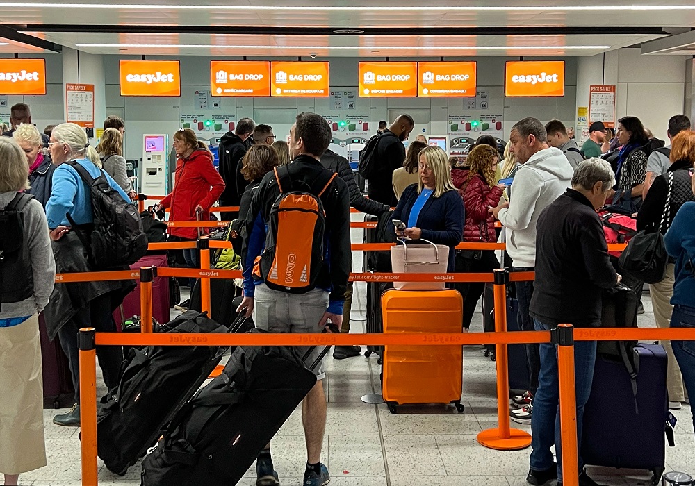 Λονδίνο: Πέθανε επιβάτης ΑμεΑ στο αεροδρόμιο Gatwick γιατί δεν τον βοήθησε κανείς!