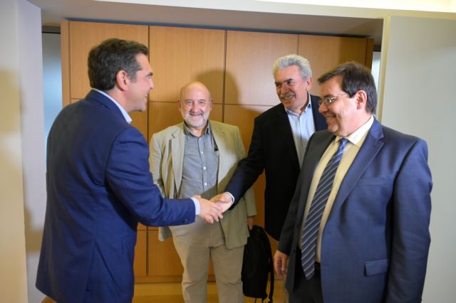 Τσίπρας σε Προεδρείο της Συνόδου Πρυτάνεων: Να αποσυρθεί το νομοσχέδιο Κεραμέως