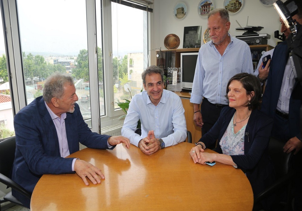 Μητσοτάκης από Θέρμη: «Είμαι ο πρώτος πρωθυπουργός που ήρθα εδώ» (φωτο+vid)