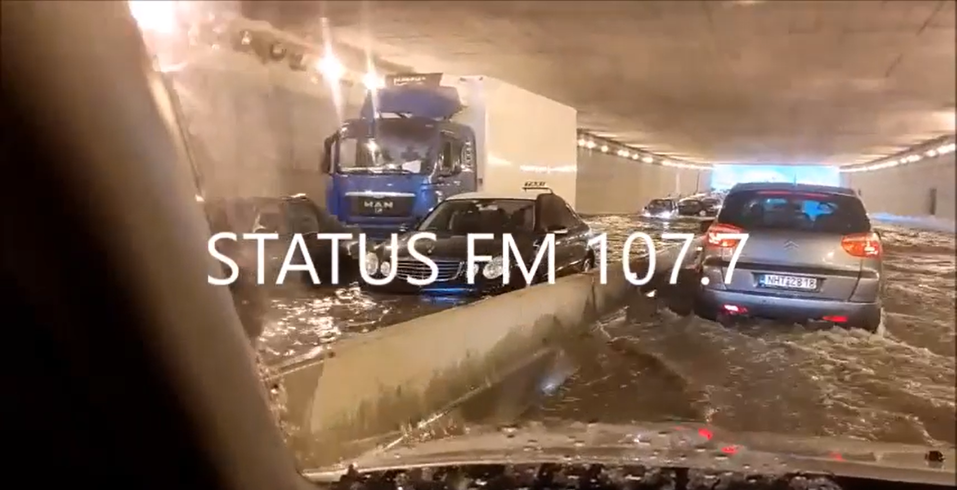 Απίστευτο βίντεο – Πισίνα ο Περιφερειακός στη Θεσσαλονίκη (VIDEO)