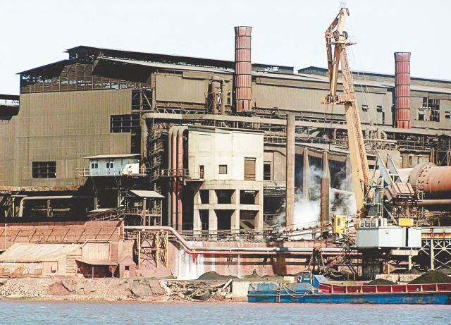 Απόσυρση της τροπολογίας για ΛΑΡΚΟ ζητά ο ΣΥΡΙΖΑ