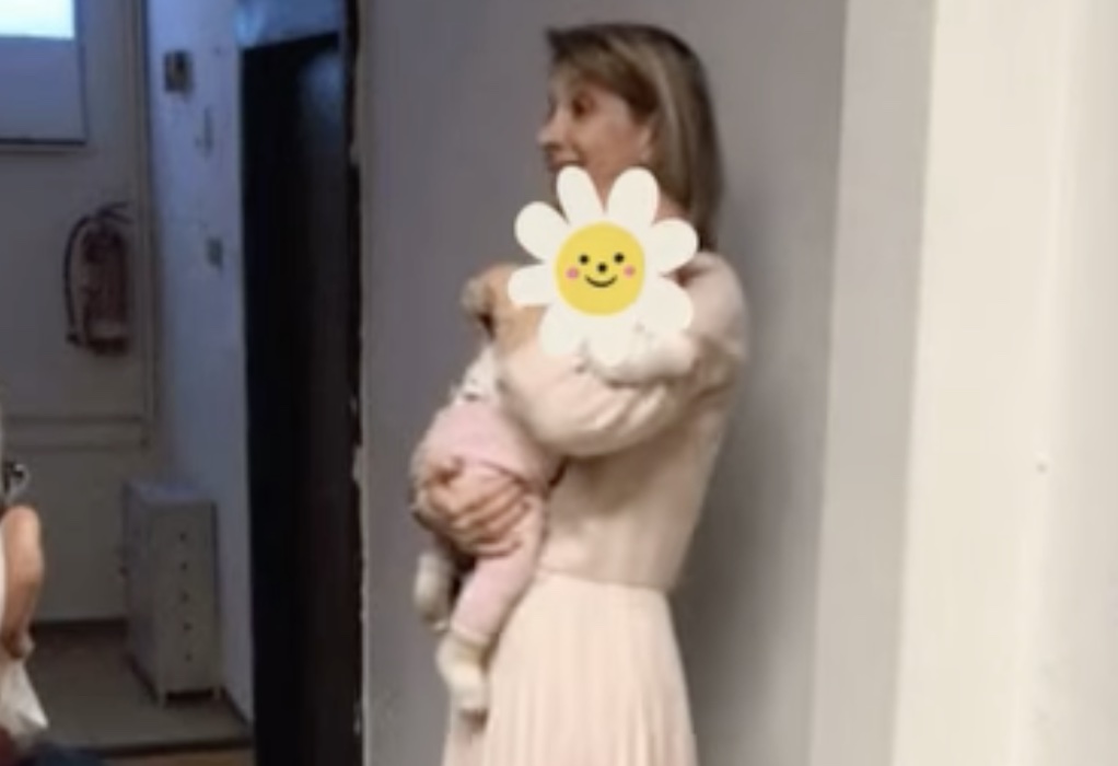 ΑΠΘ: Φοιτήτρια πήγε να παρακολουθήσει μάθημα με το δύο μηνών μωρό της