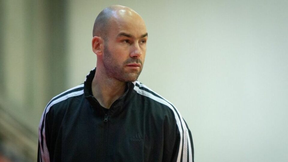 Ο Βασίλης Σπανούλης αναλαμβάνει την τεχνική ηγεσία του Περιστερίου