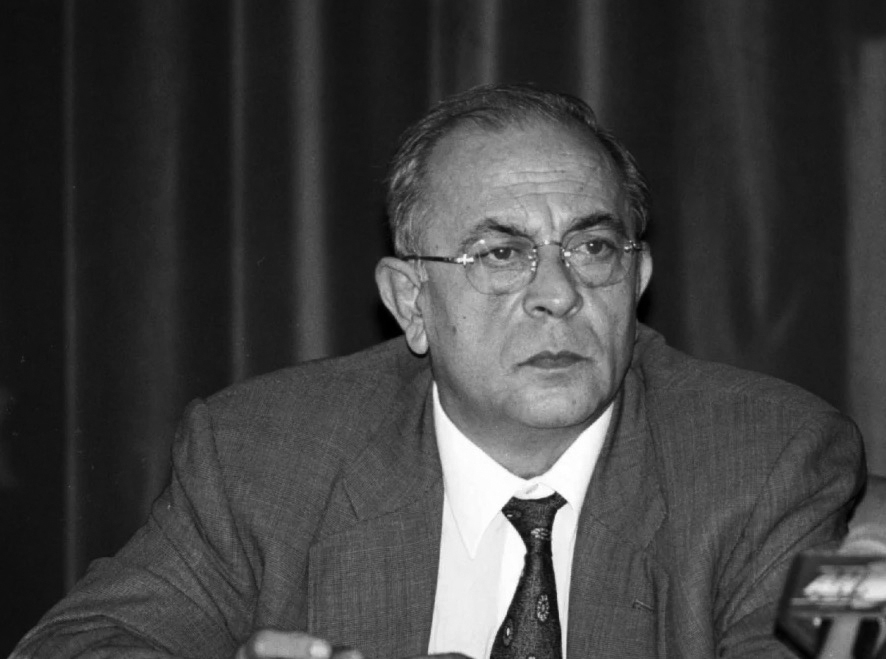 ΠΑΣΟΚ: Έφυγε από τη ζωή το ιστορικό στέλεχος Δημήτρης Σκαμνάκης