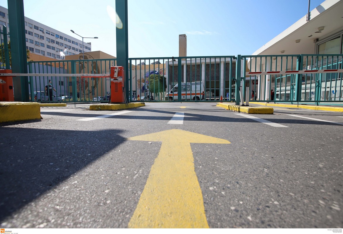 Διοικητές νοσοκομείων στην Ελλάδα ένας γυμναστής, μια τηλεπερσόνα και ένας λουκουματζής