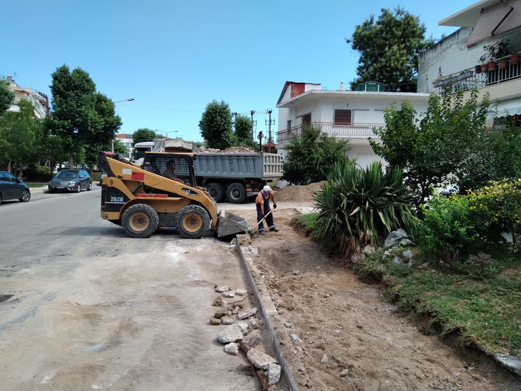 ανακατασκευή πεζοδρομίων,