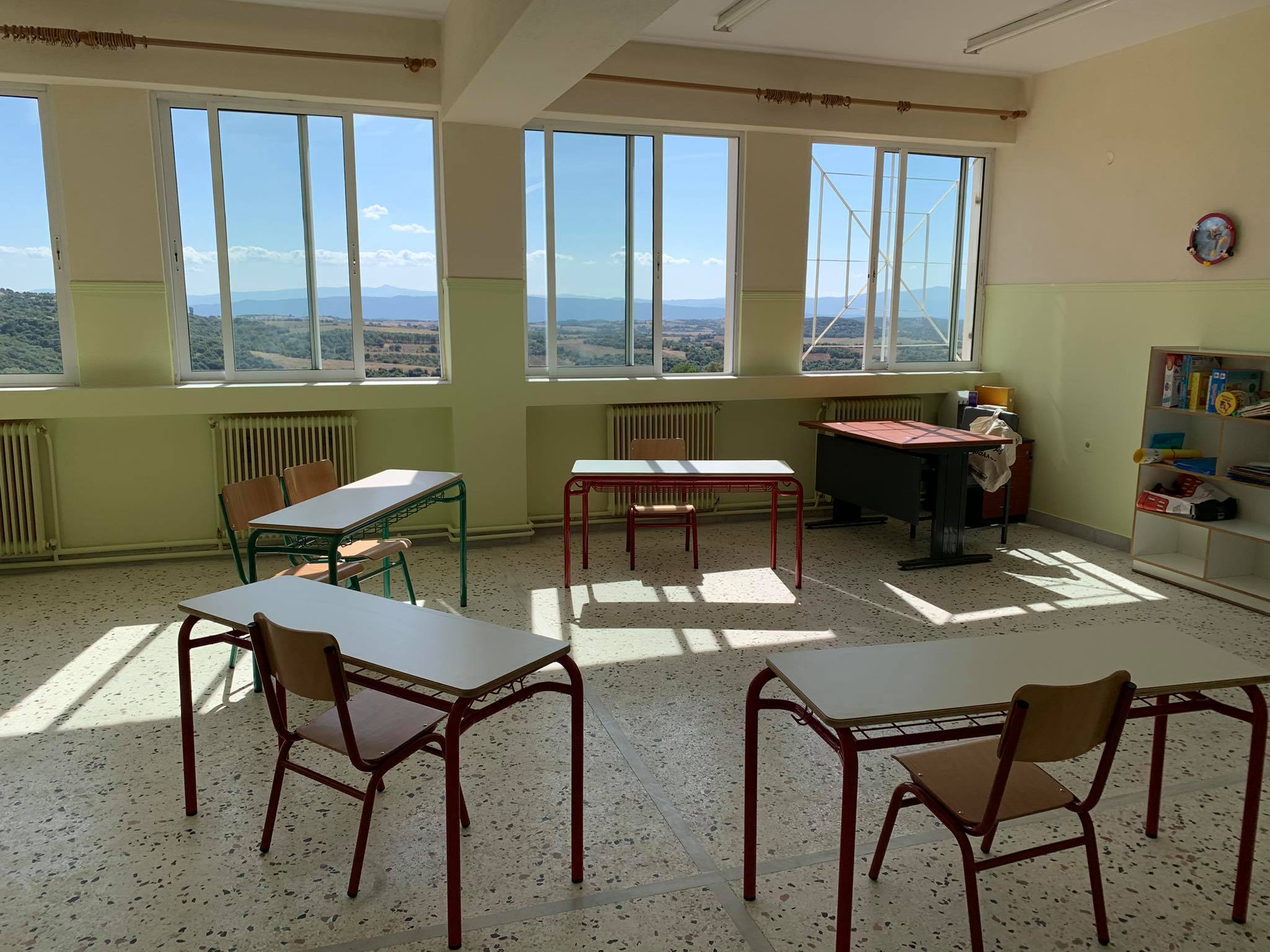 Λέσβος: Δασκάλα έβαλε κόκκινο πιπέρι και σελοτέιπ στο στόμα μαθητή