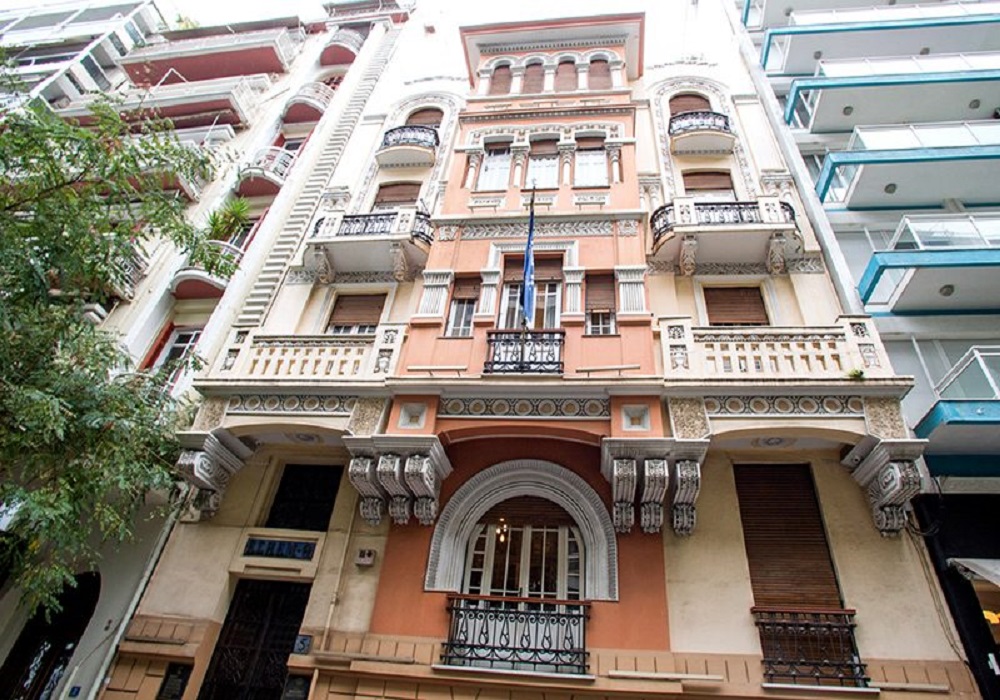 Μαυραγάνης,