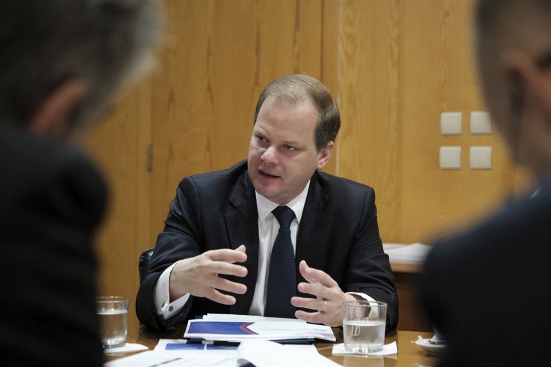 Καραμανλής,