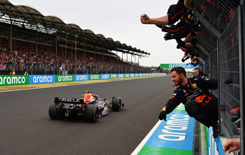 Formula 1: Επίδειξη δύναμης από τον Φερστάπεν στην Ουγγαρία