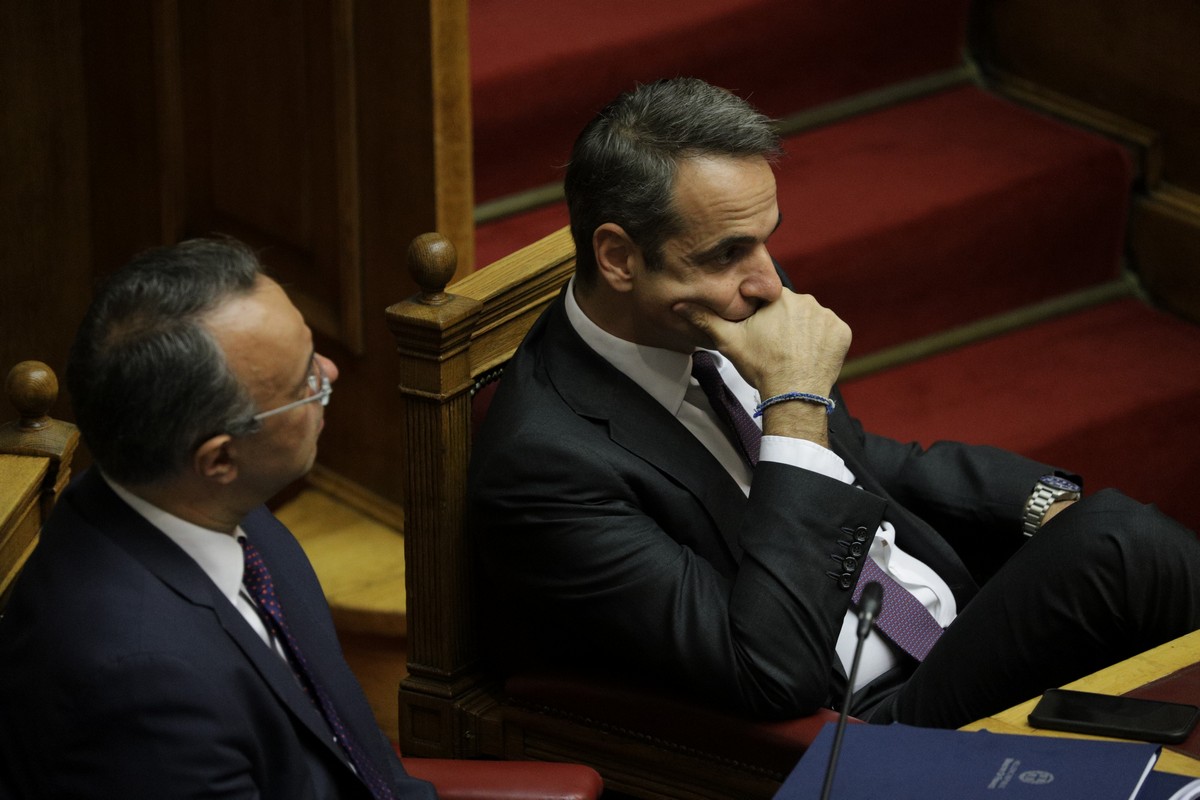 Power Pass: Ψυχρολουσία στους πολίτες – «Επικοινωνιακό μπούμερανγκ» για την κυβέρνηση