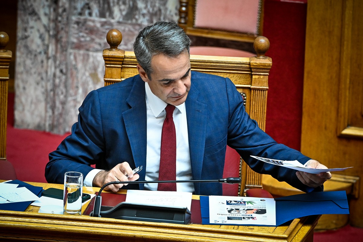 Ο Μητσοτάκης και ο… Κανένας