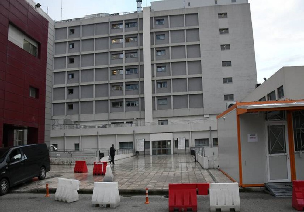 Πάτρα: Εφημέρευαν πάνω από 70 γιατροί, δεν είδε κανείς τον 49χρονο – Εντολή Πλεύρη για ΕΔΕ