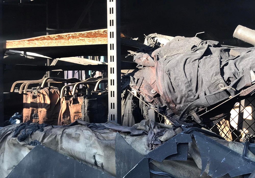 Θεσσαλονίκη: Ανυπολόγιστες οι καταστροφές στο κατάστημα αθλητικών ειδών που κάηκε (ΦΩΤΟ+VIDEO)