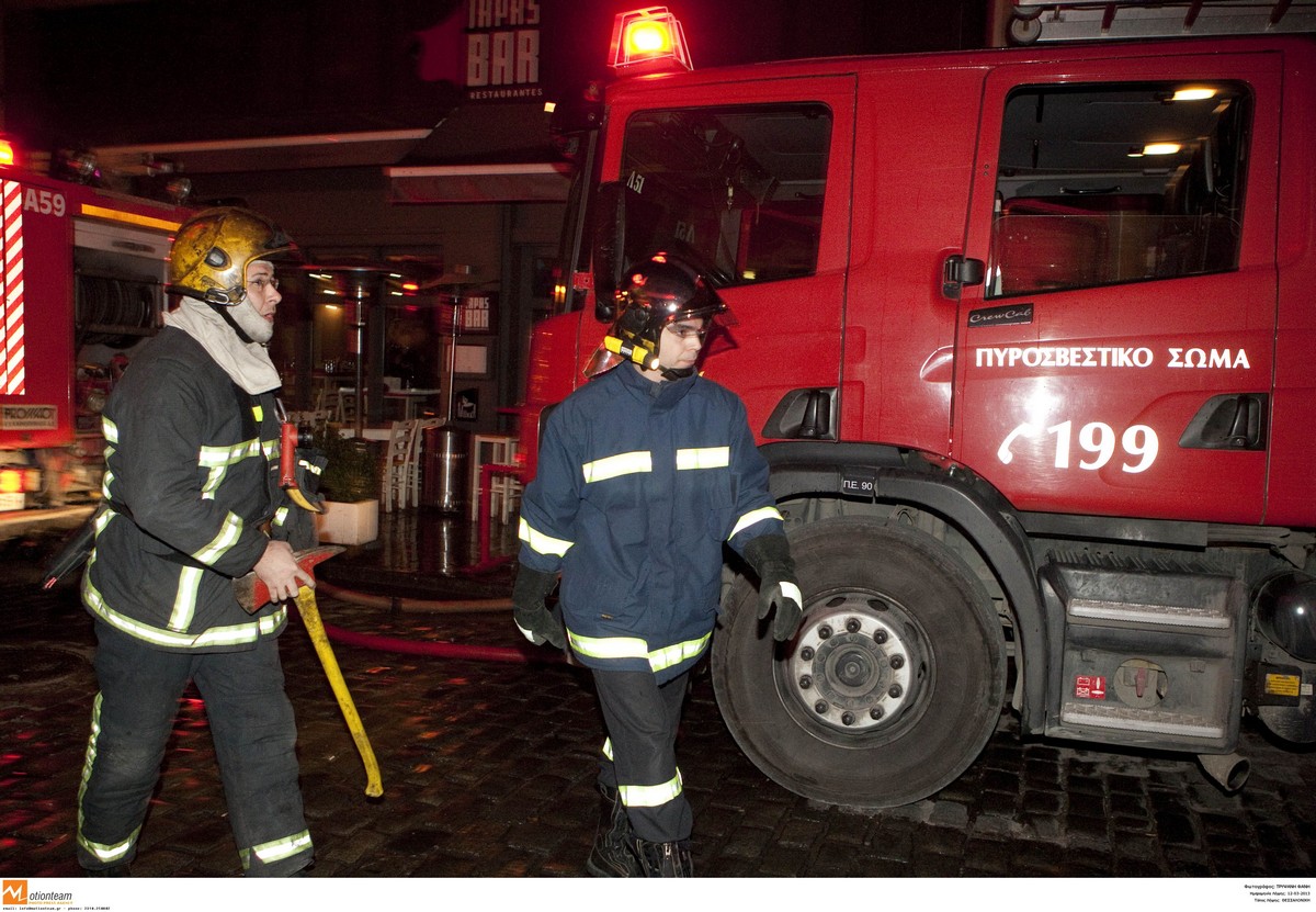 Κινητοποίηση της Πυροσβεστικής για φωτιά σε σκουπίδια στο Καπάνι