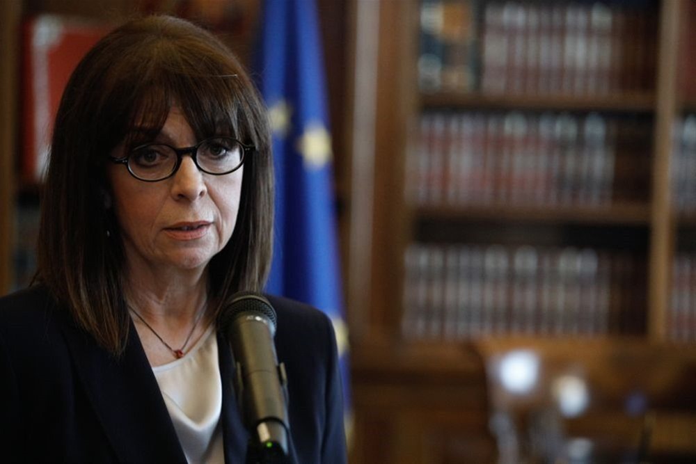 Κ. Σακελλαροπούλου για Τέμπη: Θρηνούμε κατά κύριο λόγο νέους ανθρώπους