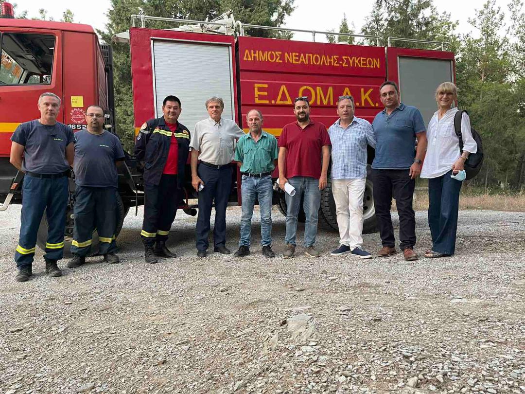 ΠΑΣΟΚ Θεσσαλονίκης: Συγχαρητήρια στους εθελοντές δασοπυροσβέστες