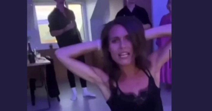 Φινλανδία: Σάλος με βίντεο της 36χρονης πρωθυπουργού που χορεύει ξέφρενα σε πάρτυ