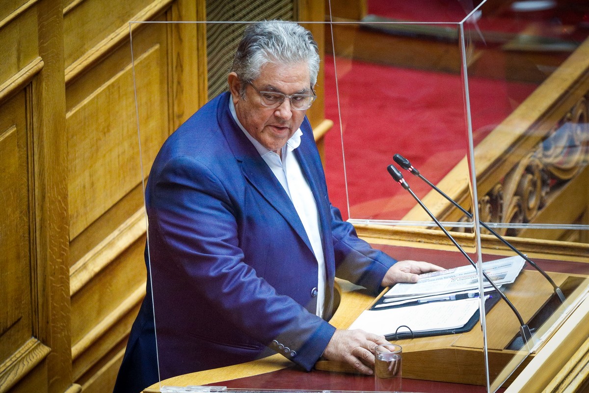 Κουτσούμπας: Είναι σκάνδαλο – Πόσο ακόμα θα γελοιοποιήστε; (video)