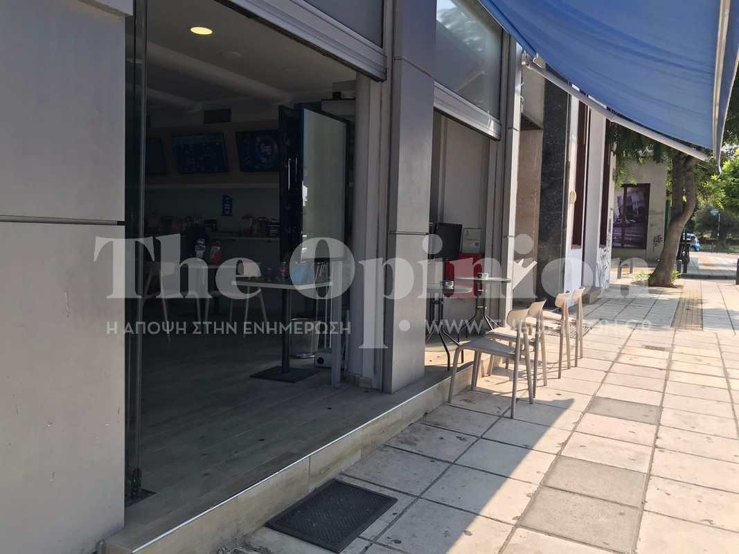 Δράστης και ιδιoκτήτης πάλεψαν σώμα με σώμα – Πελάτες κρύφτηκαν στην τουαλέτα – “Φοβηθήκαμε πολύ”! Μαρτυρία στο TheOpinion για την ένοπλη ληστεία στη Θεσσαλονίκη