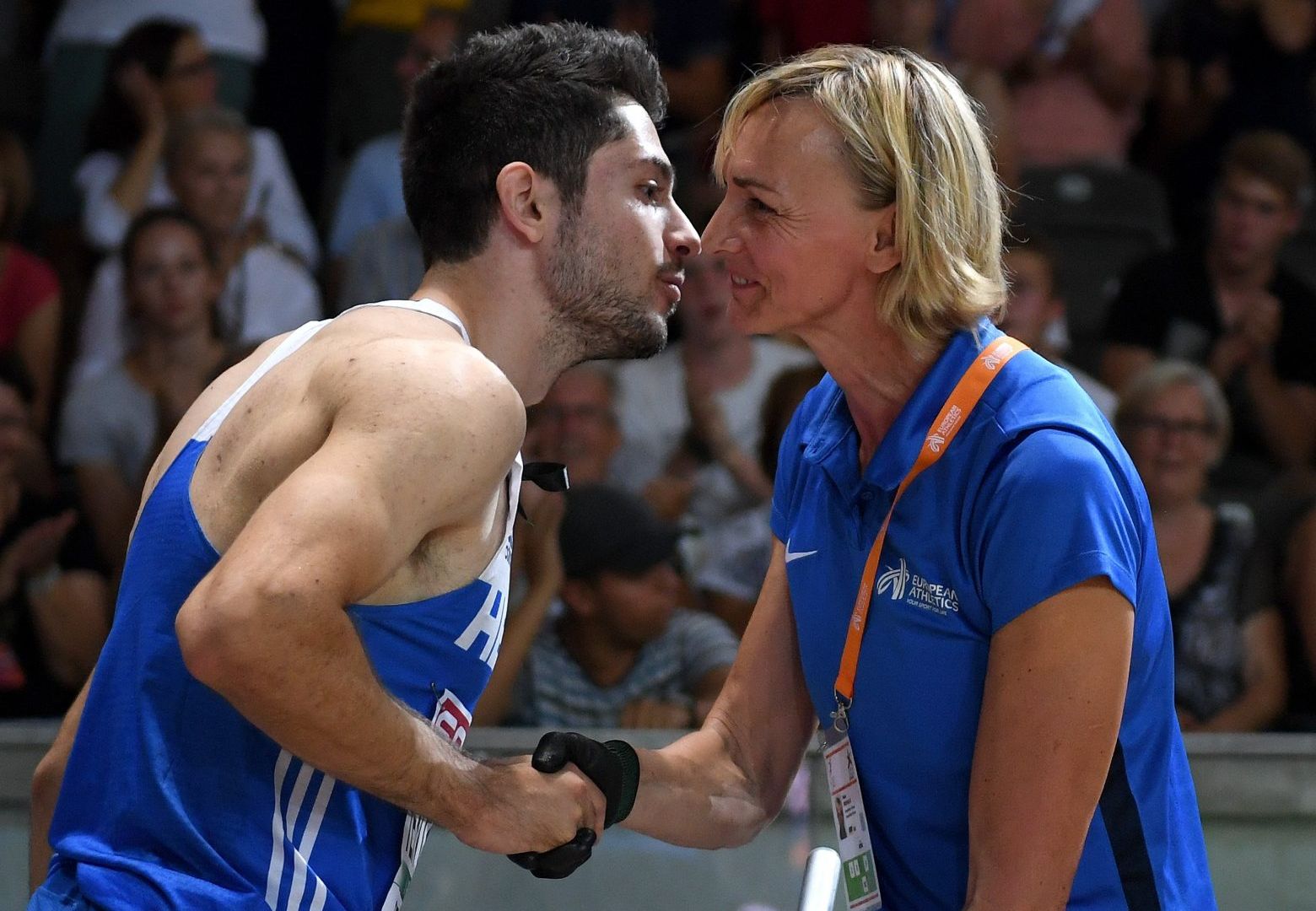 Όταν ο Τεντόγλου βραβεύτηκε χωρίς επισημότητες