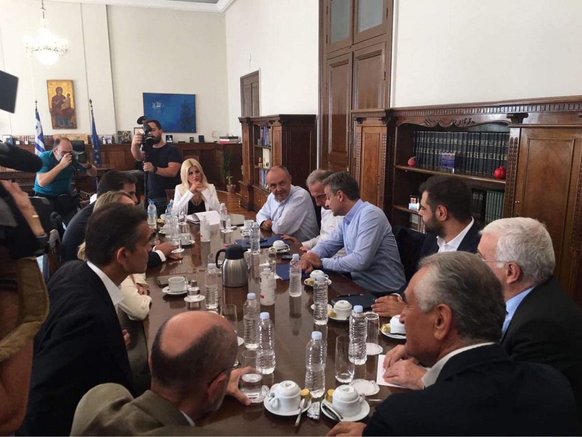 Κυριάρχησαν τα έργα στη Δυτική Θεσσαλονίκη στη σύσκεψη Μητσοτάκη με τους βουλευτές της ΝΔ