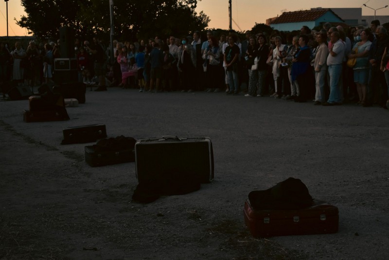 Θεσσαλονίκη: Συγκινητικό το αφιέρωμα για τη Μικρασιατική Καταστροφή στον Κελλάριο όρμο