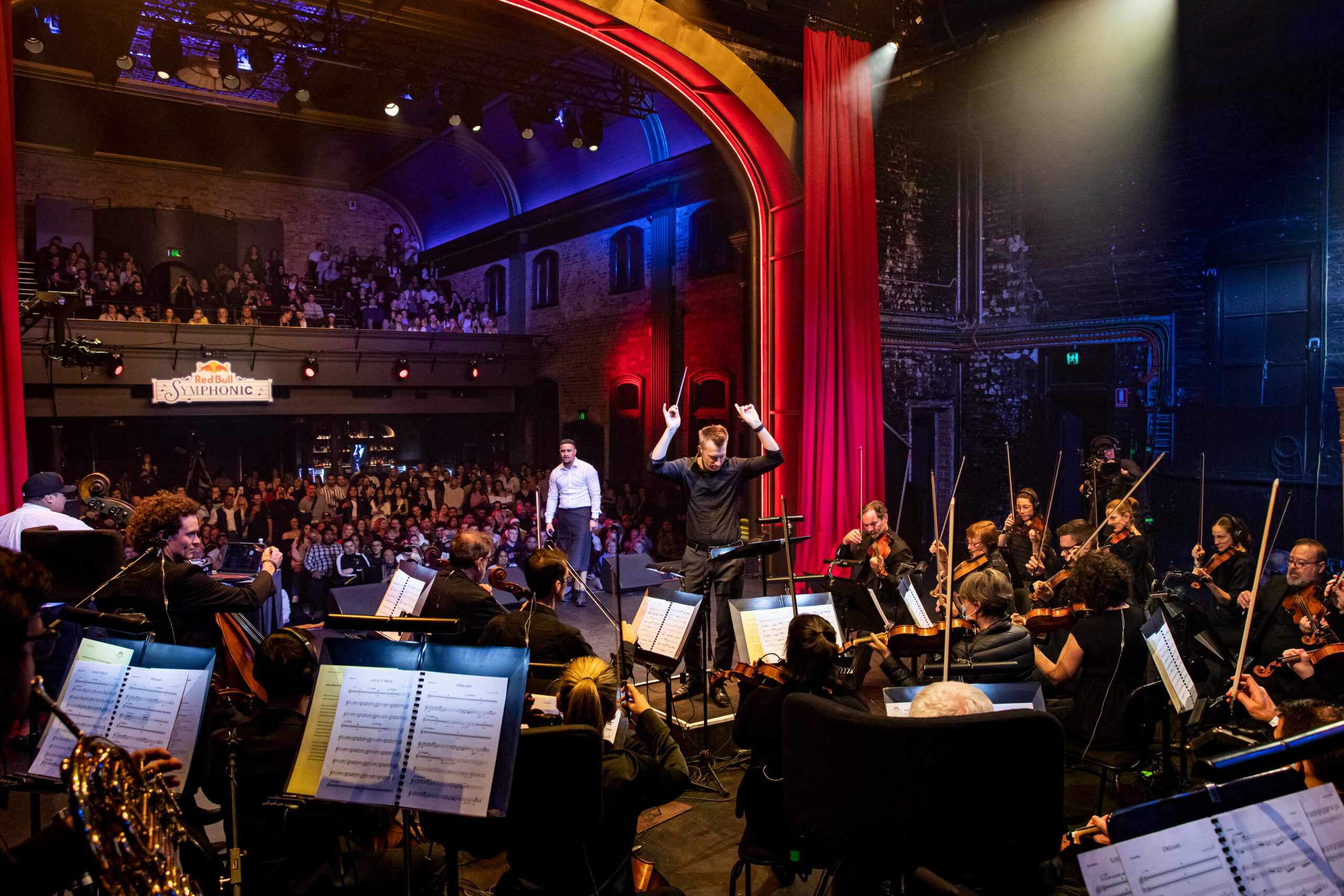 Red Bull Symphonic: Ο 12ος Πίθηκος έρχεται στις 15 Οκτωβρίου στο Μέγαρο Μουσικής