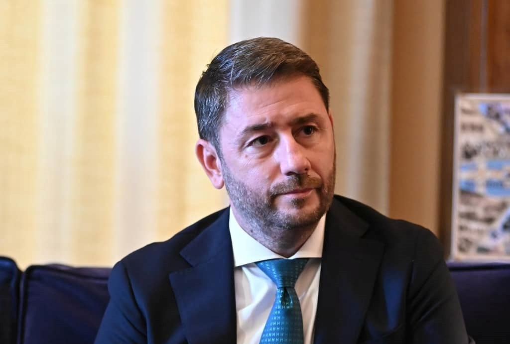 Απαντάει με ΣΚΑΙ ο Ανδρουλάκης