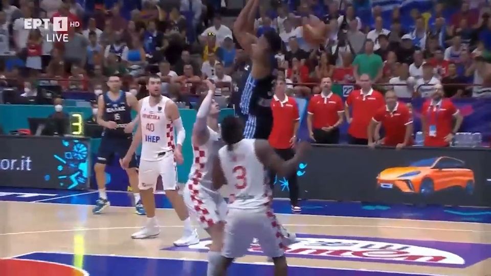 Γαλανόλευκη μαγεία! Το εκπληκτικό alley-oop Καλάθη – Γιάννη (Video)