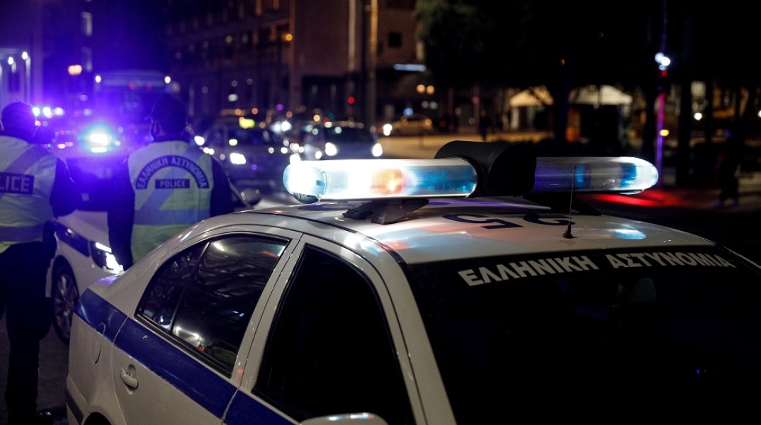 Σύλληψη τράπερ στη Θεσσαλονίκη: Διαψεύδει ότι είχε ναρκωτικά – Τι ισχυρίζεται