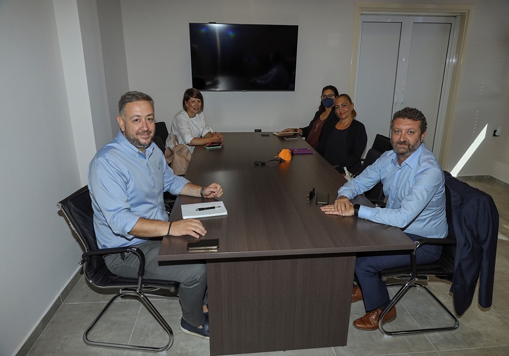 Ωραιόκαστρο: Συνάντηση Τσακίρη-Χριστόπουλου, στο επίκεντρο η αναβάθμιση των ΚΕΠ