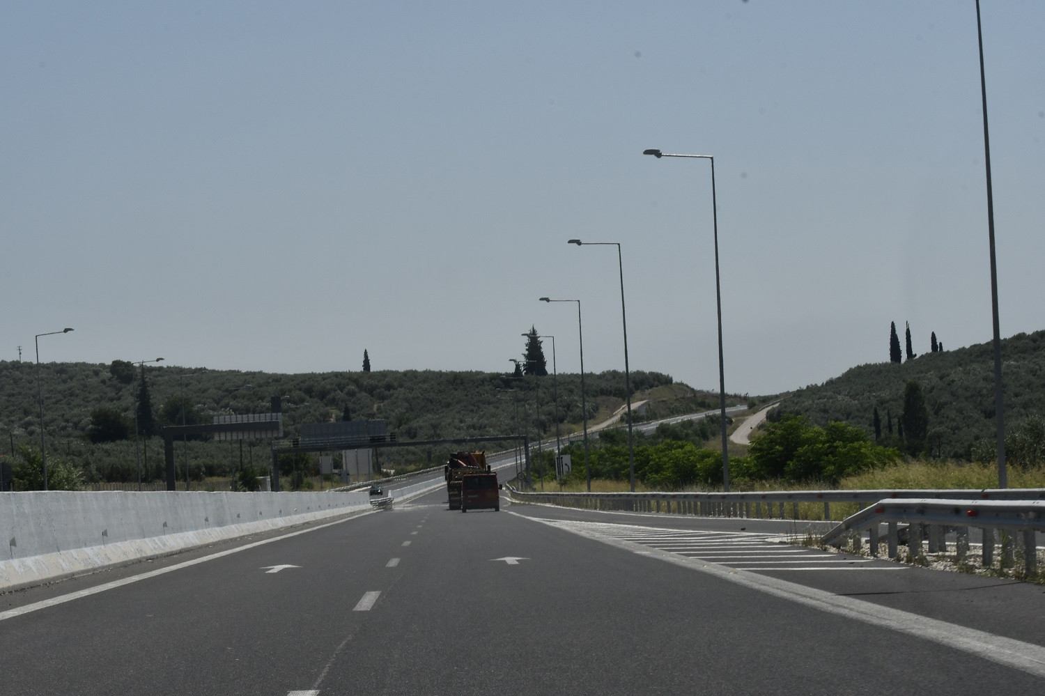 Εργασίες καθαρισμού στην Εθνική Οδό 2 Θεσσαλονίκης – Έδεσσας
