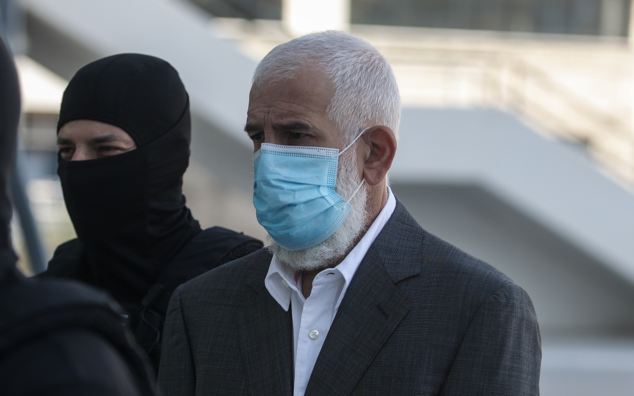 «Στη δίκη του Φιλιππίδη έσφιγγα τόσο τα δόντια μου που τα έσπασα»