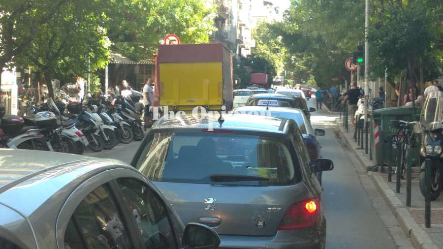 Το χαμένο στοίχημα με τα «πασαλάκια» στη Μητροπόλεως