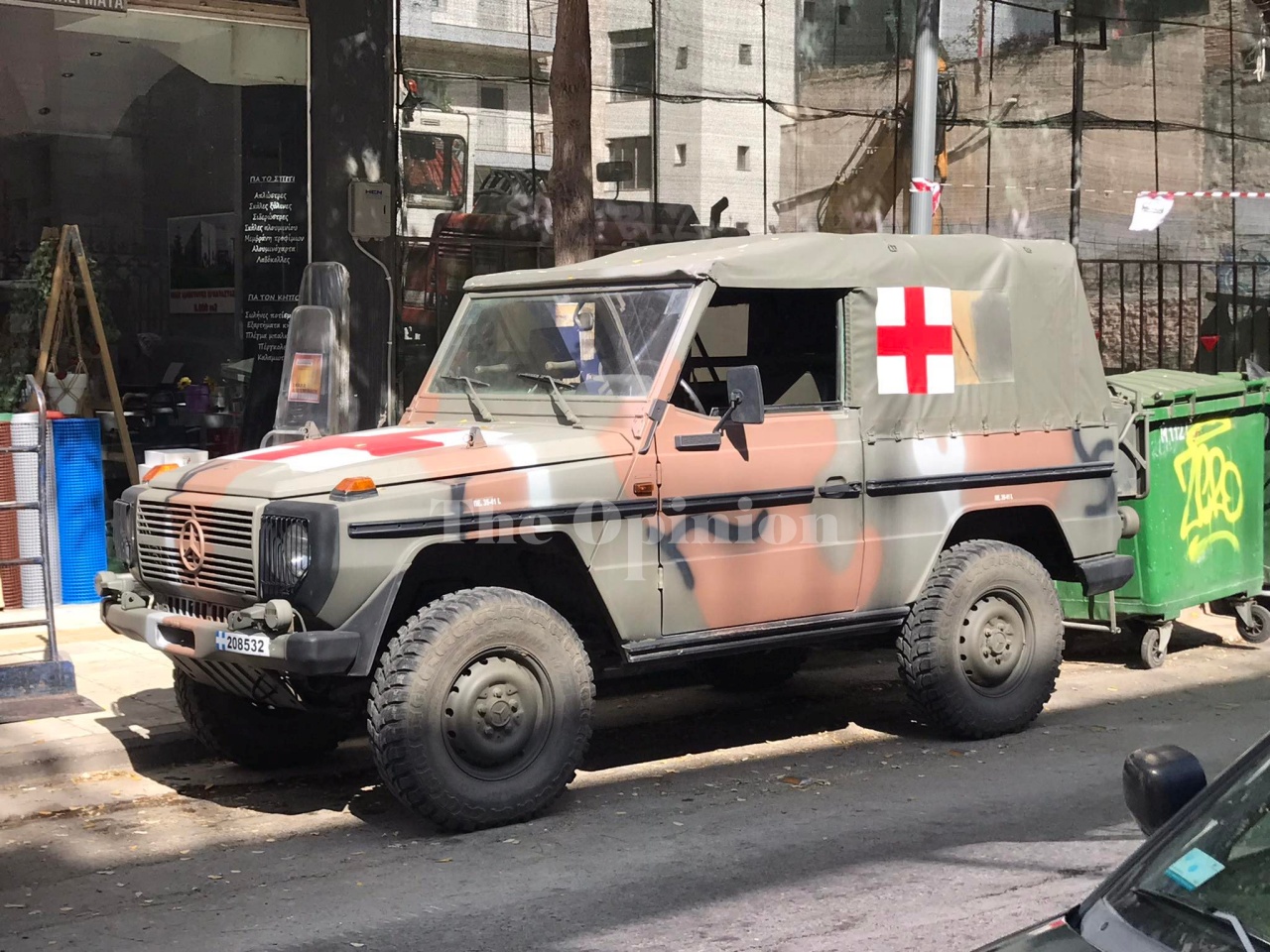Στις εννιά οι οβίδες στο εργοτάξιο της Λέοντος Σοφού (ΦΩΤΟ)