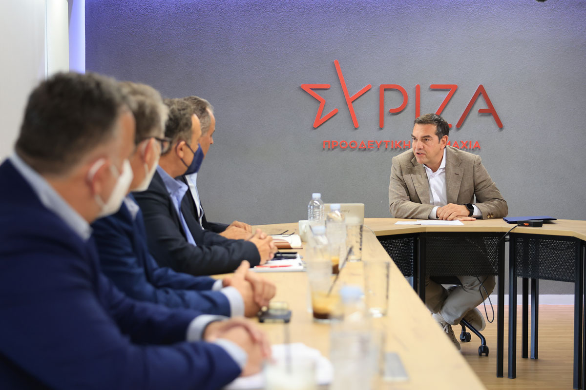 Επίθεση Τσίπρα σε Μητσοτάκη: «Κλοπή» και «αρπαχτή» στην Ενέργεια – Θα βρεθούμε μπροστά σε μια ανθρωπιστική κρίση