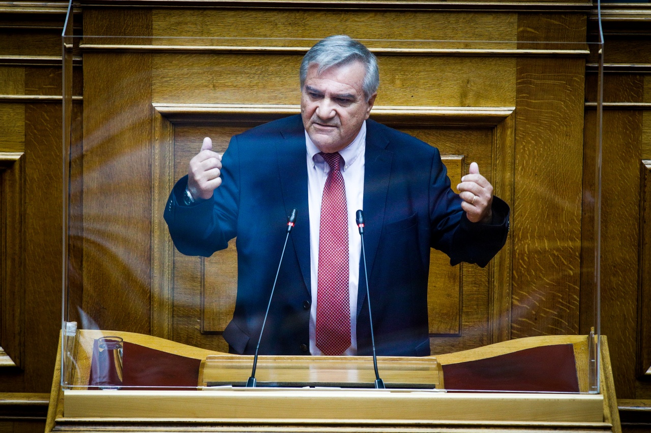 Καστανίδης,