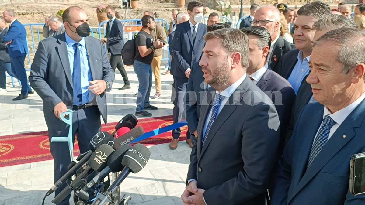 “Υπευθυνότητα και ρεαλισμός” – Το μήνυμα του Νίκου Ανδρουλάκη από Θεσσαλονίκη (video)