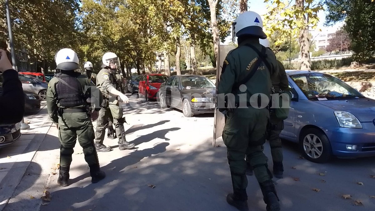 Θεσσαλονίκη: Ταυτοποιήθηκαν τρεις νεαροί για επεισόδια με ΜΑΤ στο ΑΠΘ