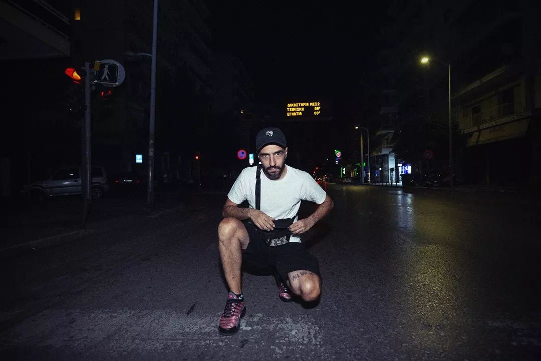 Ο ΛΕΞ «ορμάει» στη Θεσσαλονίκη για ένα μοναδικό live