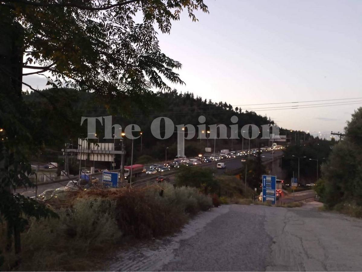 Θεσσαλονίκη: Χαλασμένο ΙΧ στο Επταπύργιο – «Έμφραγμα» στο σημείο