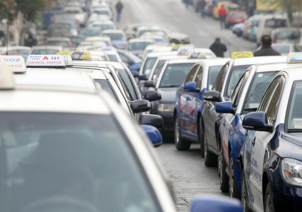 Χωρίς ταξί αύριο η Θεσσαλονίκη – 24ωρη απεργία του κλάδου