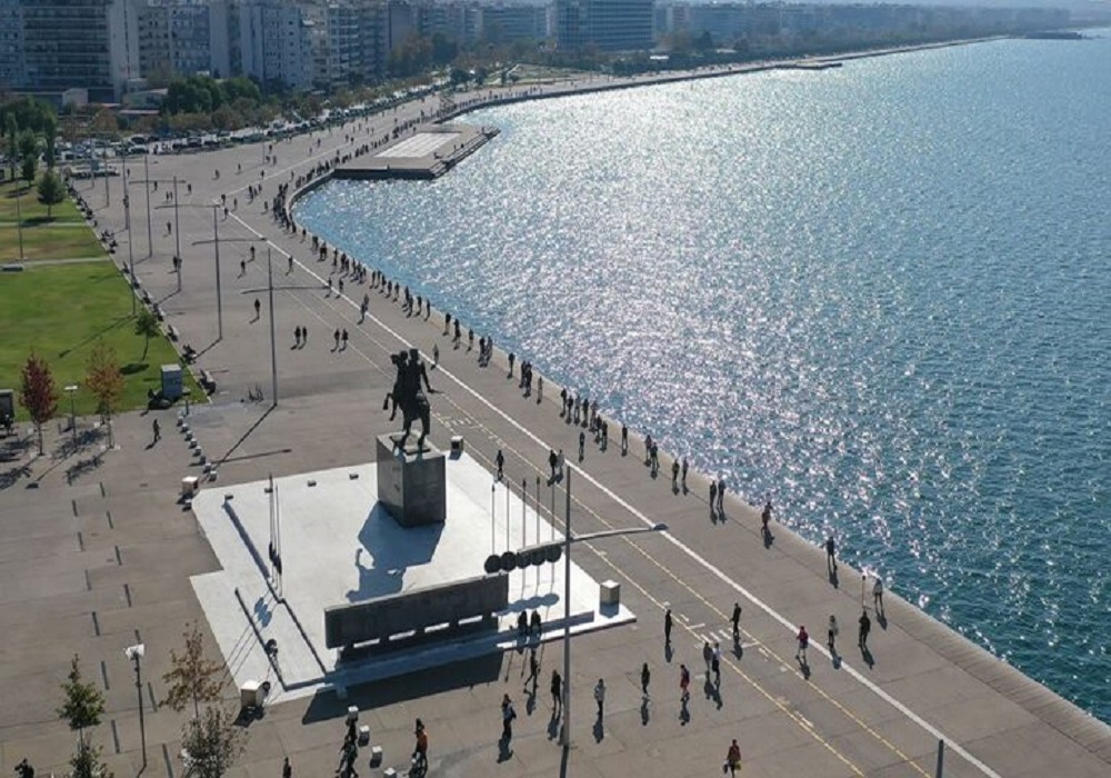 Κορονοϊός: Η Ελλάδα ανάμεσα στις χώρες που μειώθηκε το προσδόκιμο ζωής
