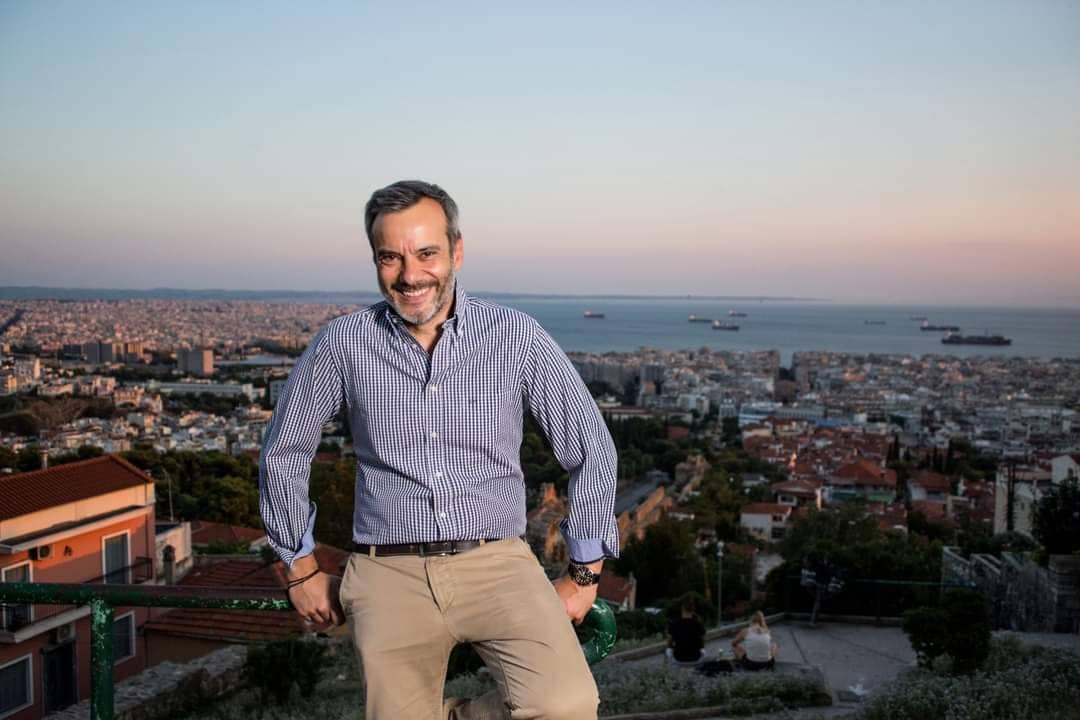 Ώρα Ζέρβα: Από τον ανασχηματισμό στην πρώτη προεκλογική φιέστα