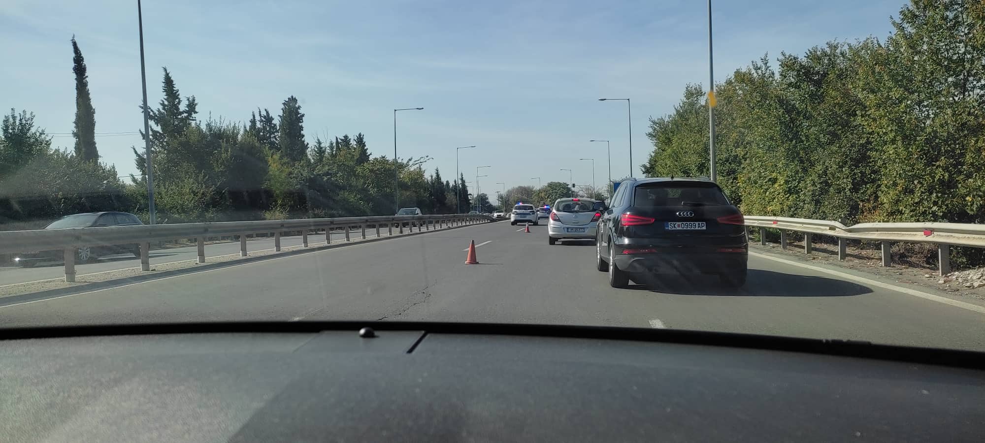 Καραμπόλα 4 αυτοκινήτων κοντά στο αεροδρόμιο (ΒΙΝΤΕΟ)