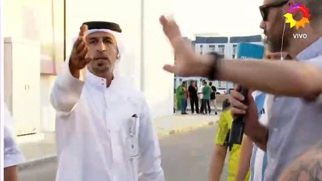 Μουντιάλ 2022: Διέκοψαν ξανά δημοσιογράφο σε live μετάδοση – Απειλές για κατάσχεση