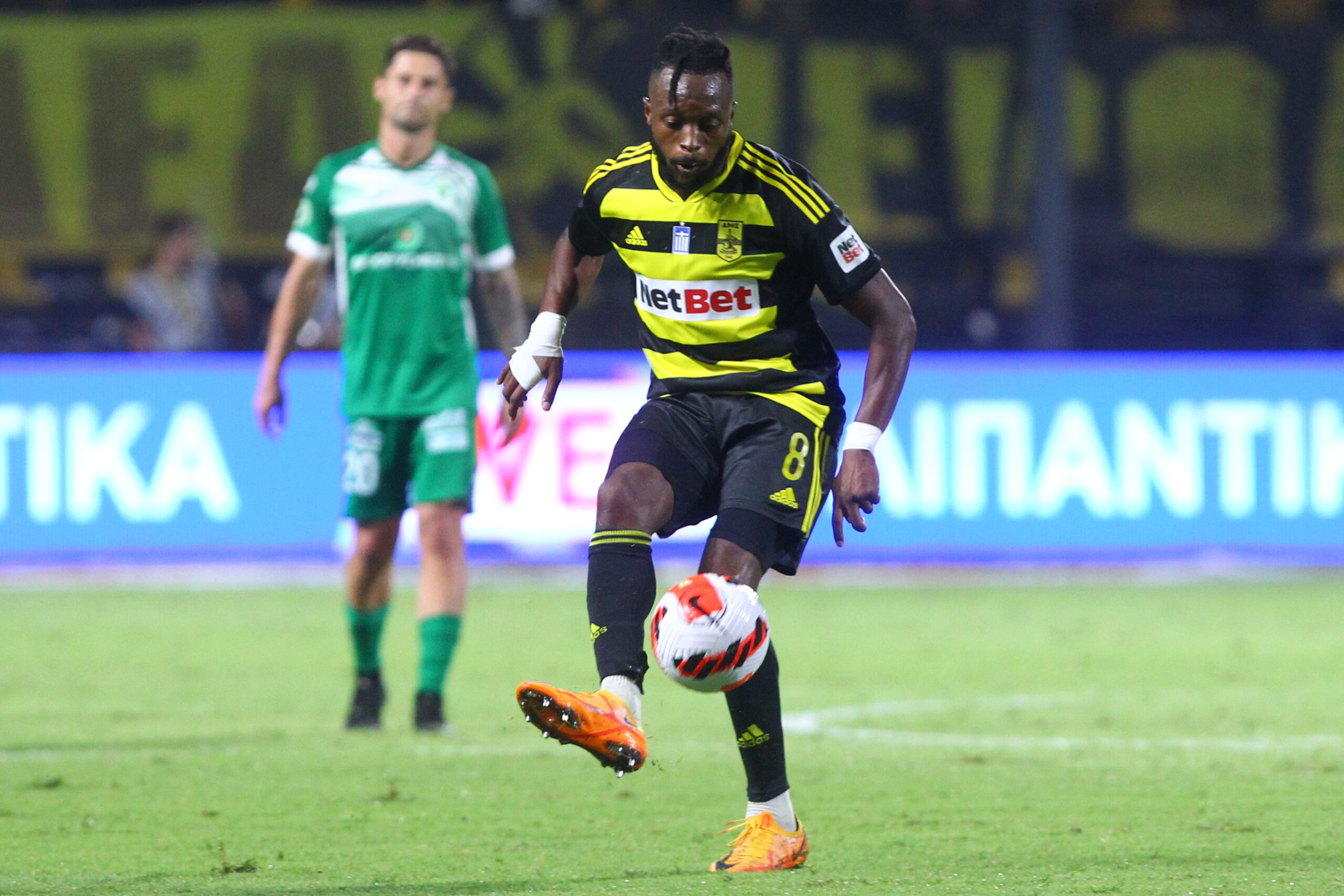 Άρης: Ο Ντουκουρέ κερδίζει την εμπιστοσύνη του Πάρντιου