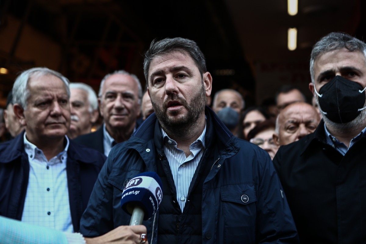 Ανδρουλάκης: «Υπάρχει άλλος δρόμος στις εκλογές – Μακριά από τον λαϊκισμό και τον ελιτισμό»